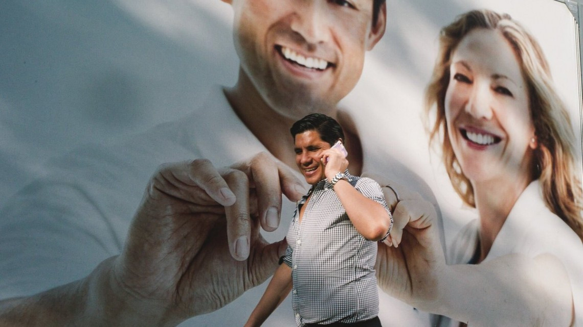 Fotógrafo captura todo un mundo de coincidencias por las calles de NYC