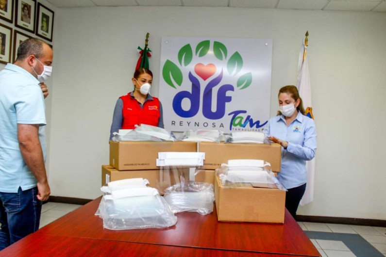 Recibe DIF Reynosa donación de caretas