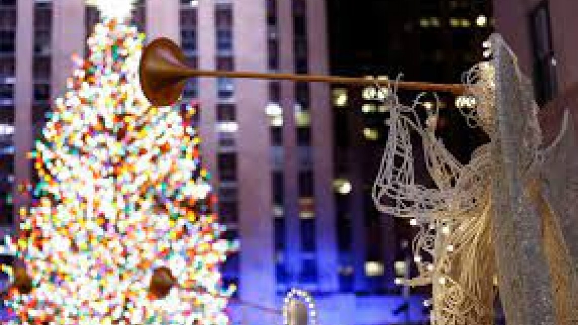 ¡Llegó la navidad! Encienden luces del tradicional árbol del Rockefeller