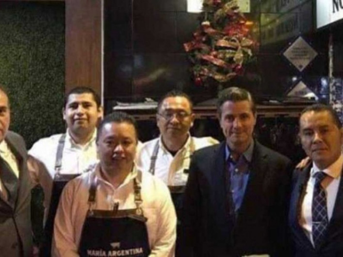 Vuelve Peña Nieto, ahora cenando