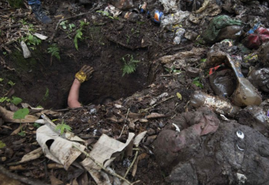 En 11 años, más de mil 300 fosas clandestinas se han encontrado en México: CNDH