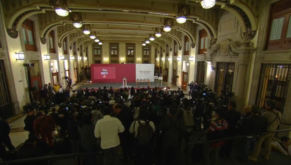 Zapata, gasolina, Infonavit, esto y más en conferencia de AMLO