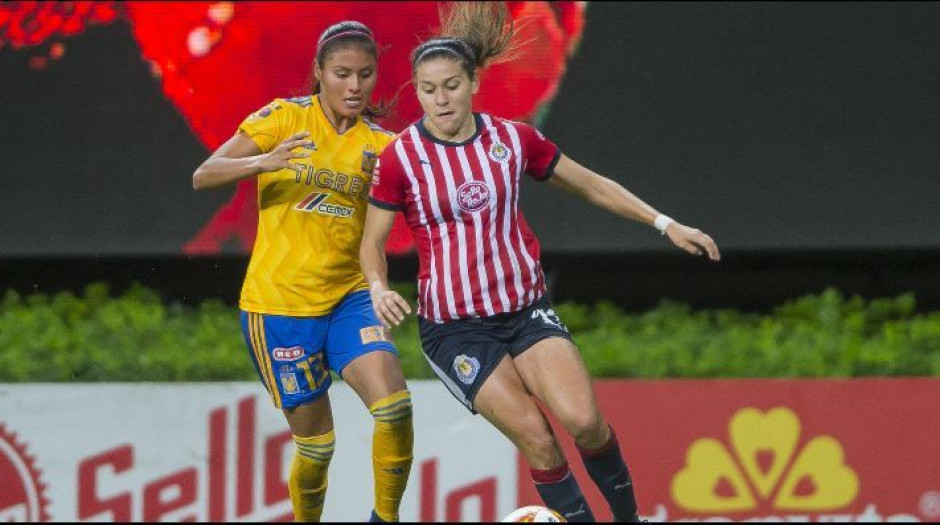 Chivas recibe a Tigres en semifinal de ida de la Liga MX Femenil