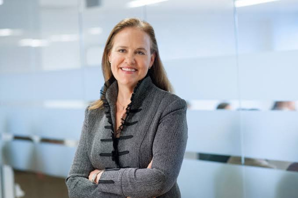 Michele Flournoy podría ser la próxima secretaria de Defensa de EU