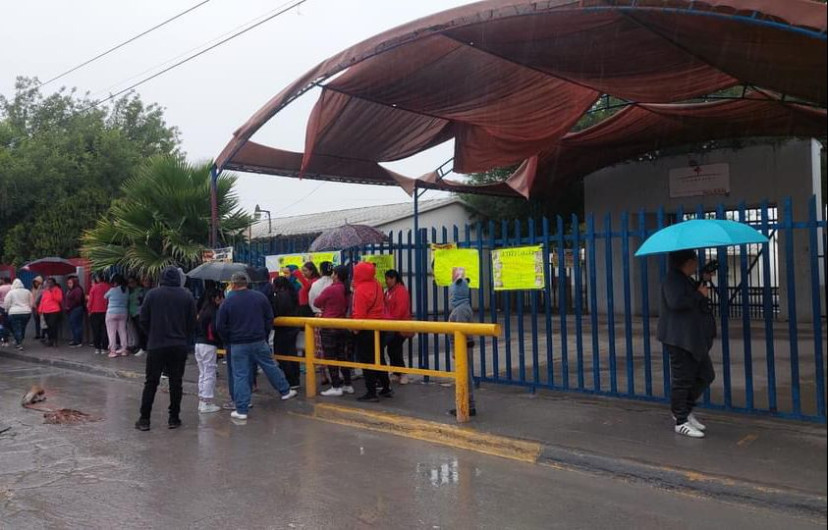 Tras protesta y cierre de escuela, reanuda clases en la Nissan 11