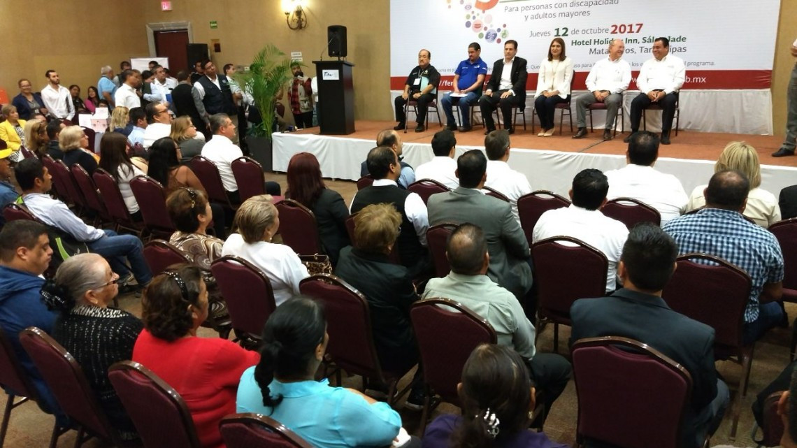 Facilitan inclusión laboral con feria de Empleo 
