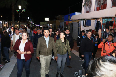 Apertura alcalde Mario López actividades de la calle 9  con homenaje al grupo musical “Duendes del Control”