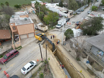 Avanza rehabilitación del colector El Coyote en Colonia La Paz; eliminarán descarga al laguito 