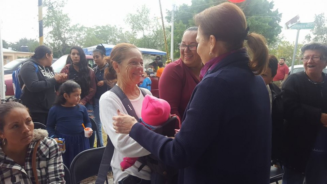 Asiste presidenta de DIF Matamoros como invitada a posada navideña