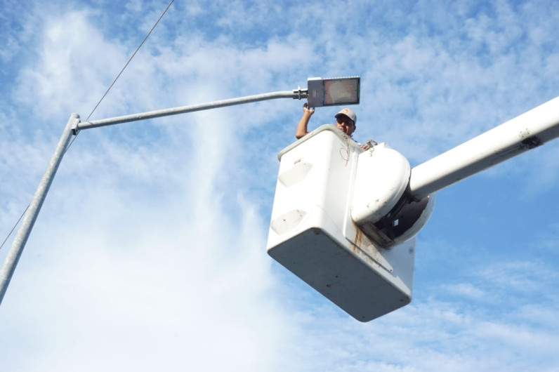 Ahorra Municipio más energía eléctrica con luminarias LED