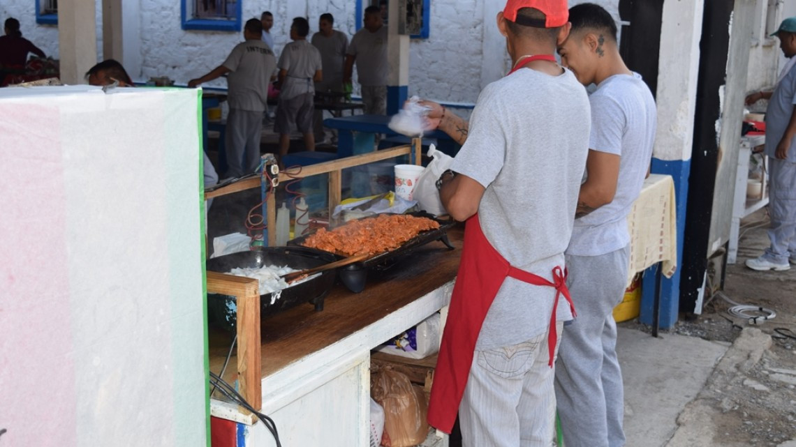 Festejan en Cedes Independencia de México 