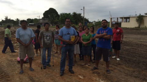 Vecinos piden se conserve un espacio deportivo en su área