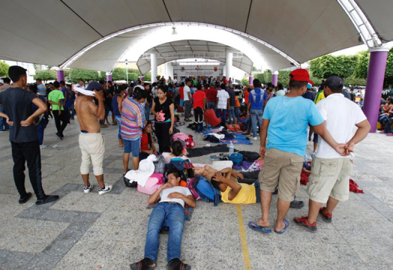 Aprueba cabildo de El Paso ayuda humanitaria a migrantes