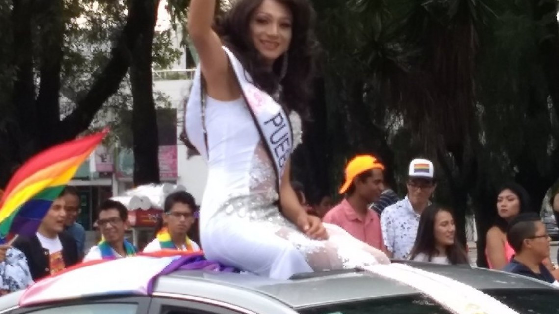 Puebla marcha por el orgullo LGBTI