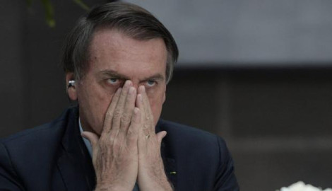 Bolsonaro dispuesto a discutir ayuda de G7 para Amazonía si Macron "retira sus insultos"
