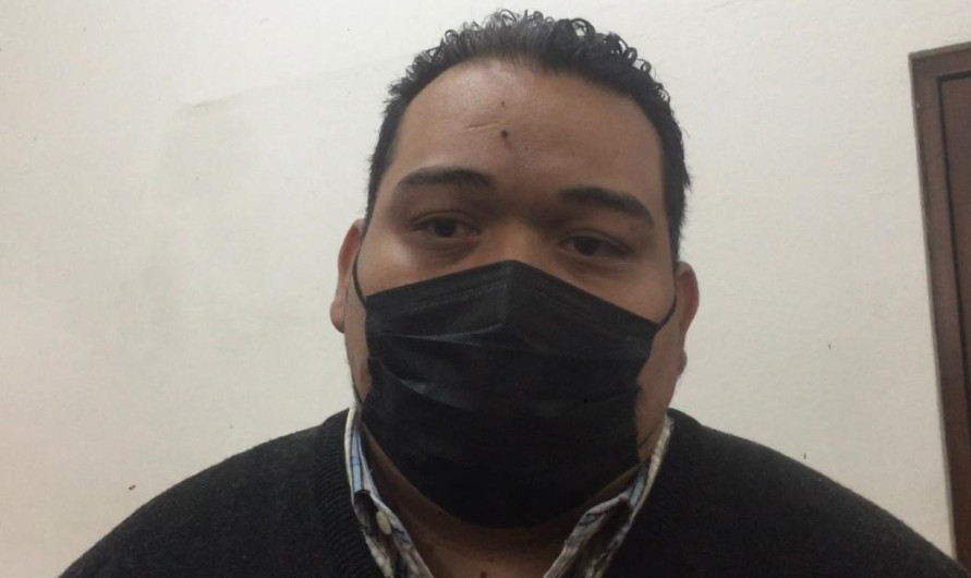 Ante el posible regreso a semáforo rojo, locatarios del mercado Argüelles piden seguir trabajando 