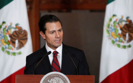 Se reúne EPN con líderes de Iglesias cristianas y evangélicas