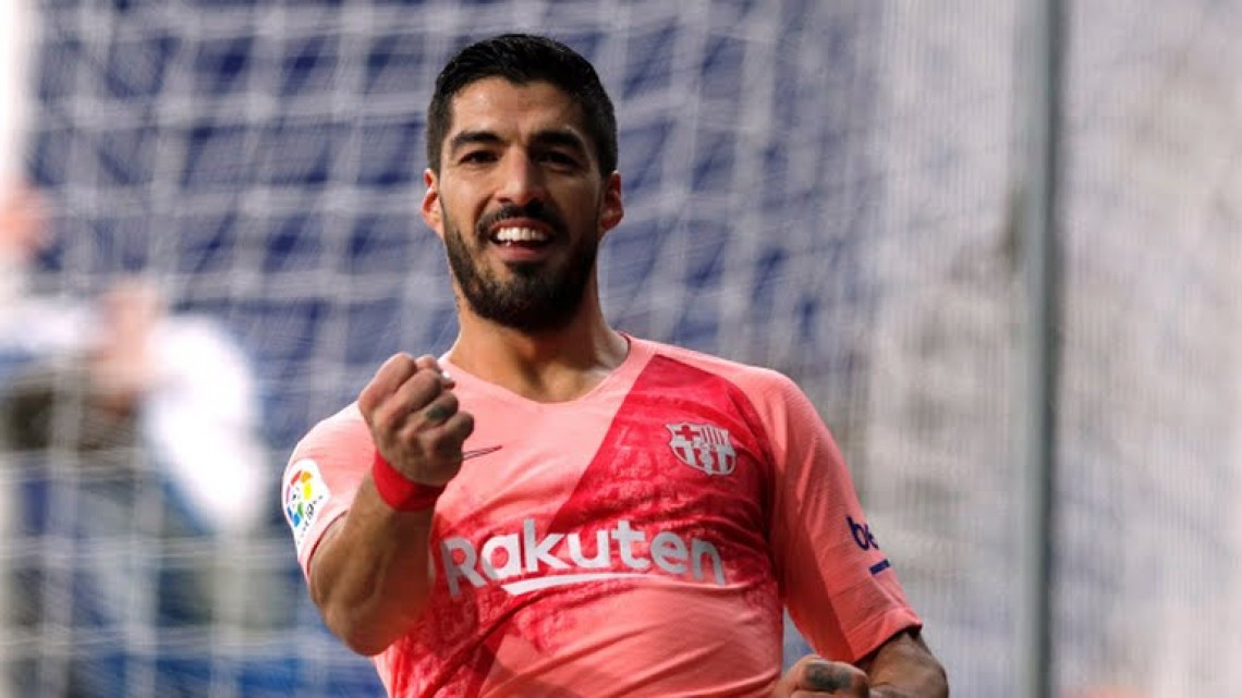 El Barcelona golea al Espanyol 4-0 en el Derbi Catalán 