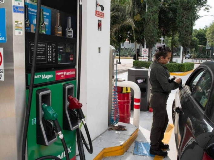 Si aumenta la gasolina sería por inflación: AMLO