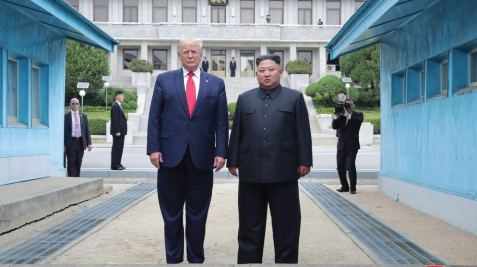 Trump no descarta reunión con Kim antes de que termine el año
