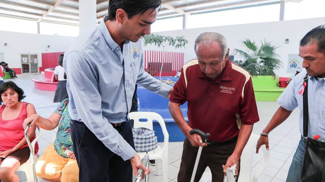 DIF Reynosa y Tamaulipas entregan aparatos funcionales