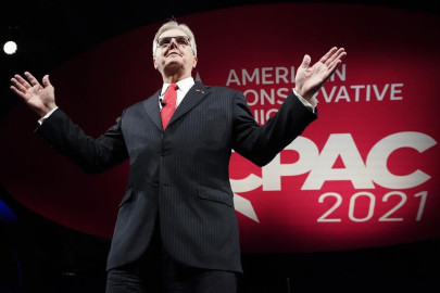 Funcionario responsabiliza a los afroamericanos no vacunados por el aumento de casos en EU