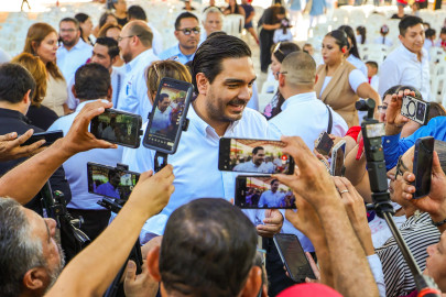 Llama Carlos Peña Ortiz a que niños y jóvenes asistan a la escuela