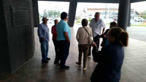 Dependencias federales, estatales y municipales cerradas