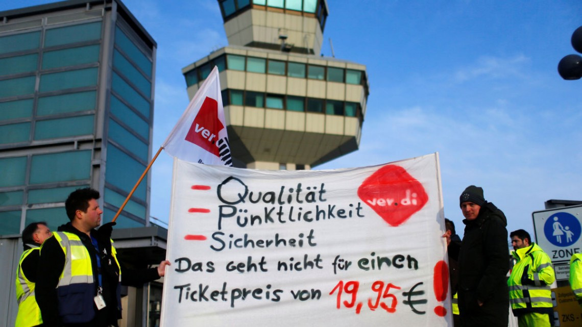 Huelga en aeropuertos de Berlín cancela cientos de vuelos
