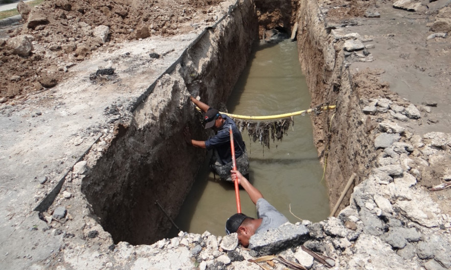 Inicia reparación de caído en Fuentes Sección Lomas