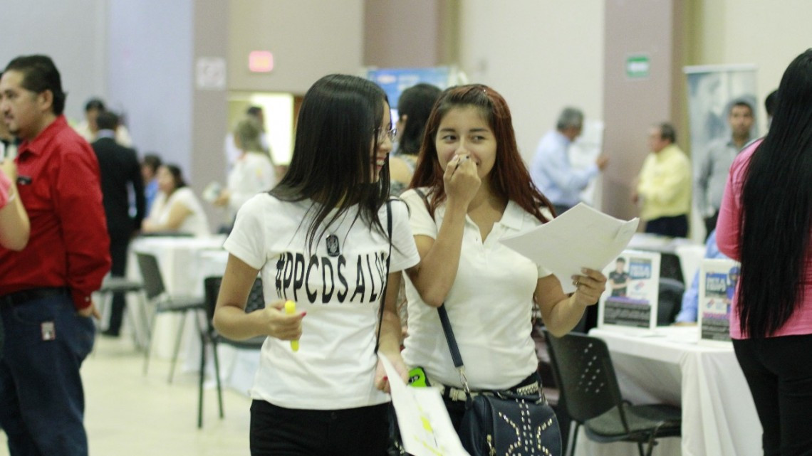 Ofertan en Nuevo Laredo más de mil 550 empleos