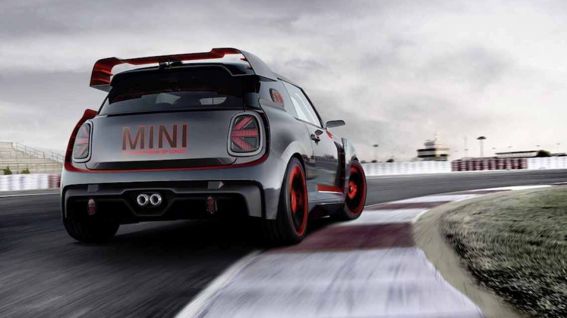 Crean Mini Cooper para pista de carreras