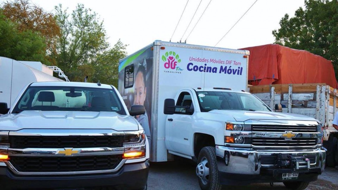 Entregan apoyos del programa “Pensando en Ti”