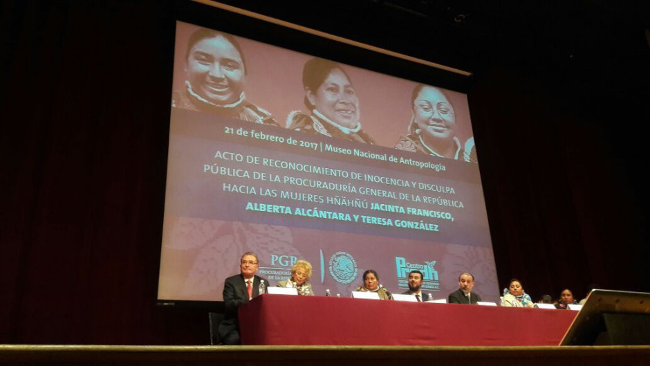 PGR se disculpa con mujeres encarceladas por tres años