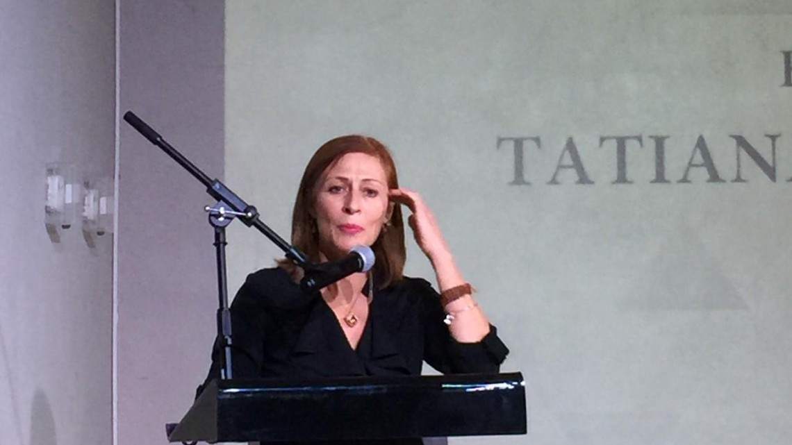 Motiva Tatiana Clouthier a nuevolarenses a una verdadera participación