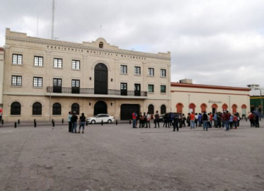 Evacuan la presidencia municipal de Matamoros ante amenazas de manifestación de simpatizantes de Susana Prieto