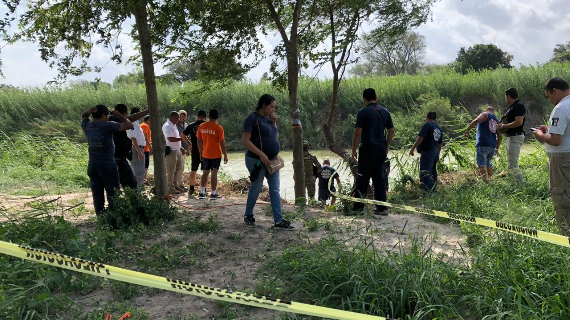 Rescatan a salvadoreños ahogados en el Río Bravo