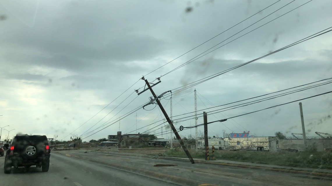 Tormenta en Nuevo Laredo deja más de 157 mil usuarios sin luz 