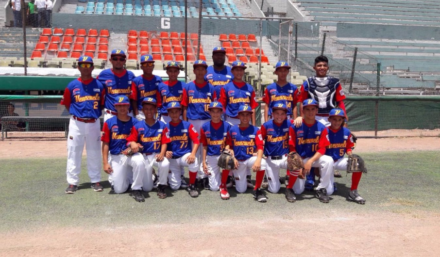 Venezuela y El Salvador se enfrentan en Serie Latinoamericana Reynosa, México 2017