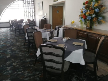 La disposición de cerrar los puentes viene a rematar la actividad turística y restaurantera