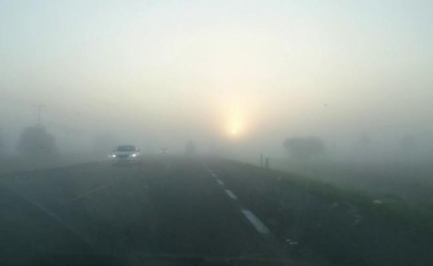 Niebla provoca accidentes múltiples en La Feria 