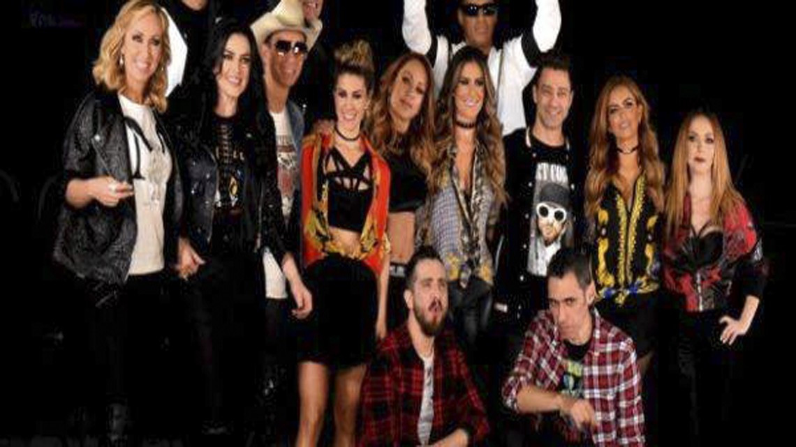 Fey se une a la gira de los "90´s Pop Tour"