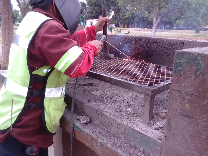 Prepara Gobierno Municipal parques y jardines para domingo de pascua