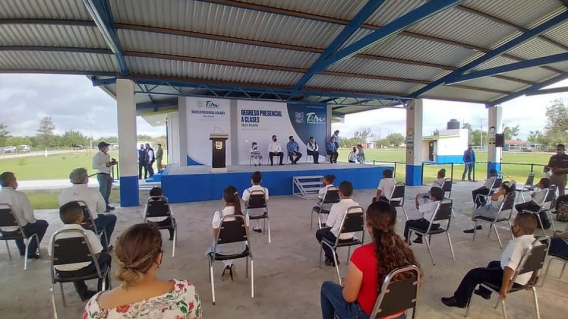 En Méndez supervisa gobernador regreso a clases presenciales 