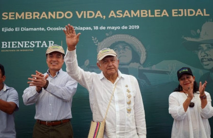 Advierte AMLO regreso de "la mafia del poder"