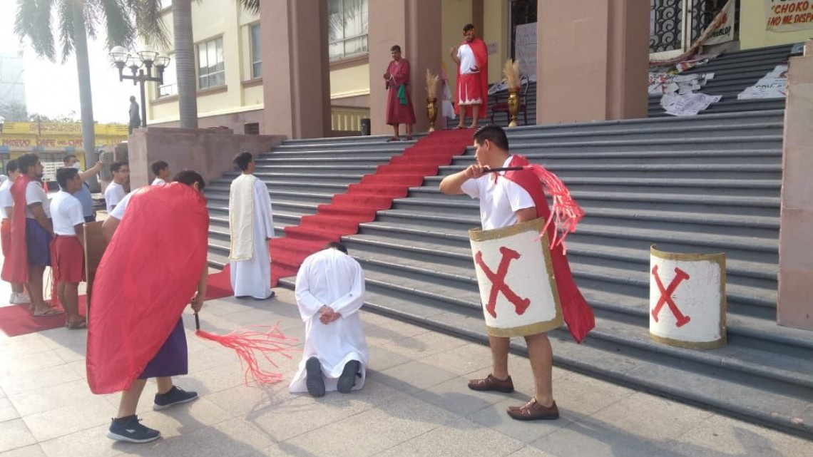 Realizan varios Viacrucis tras dos años de pandemia 