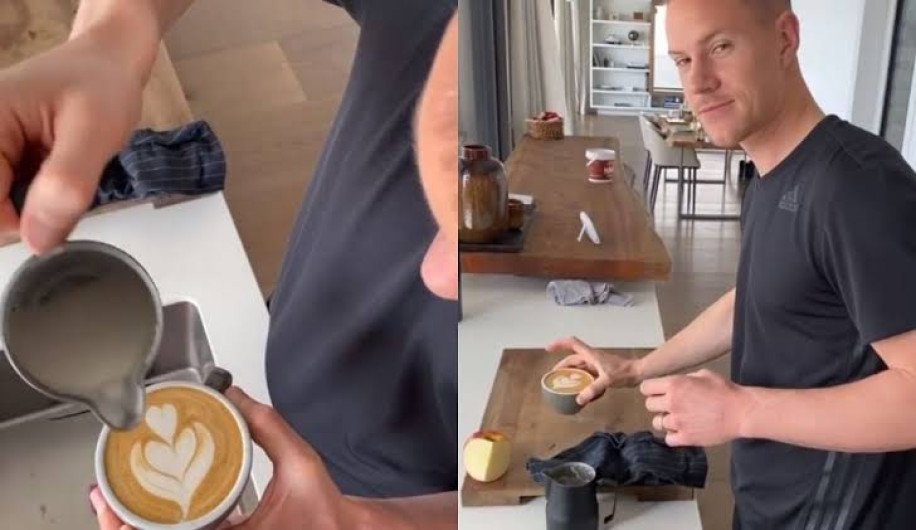 Captan a Ter Stegen como barista en un local de Barcelona