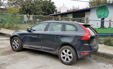 Recuperan vehículo robado