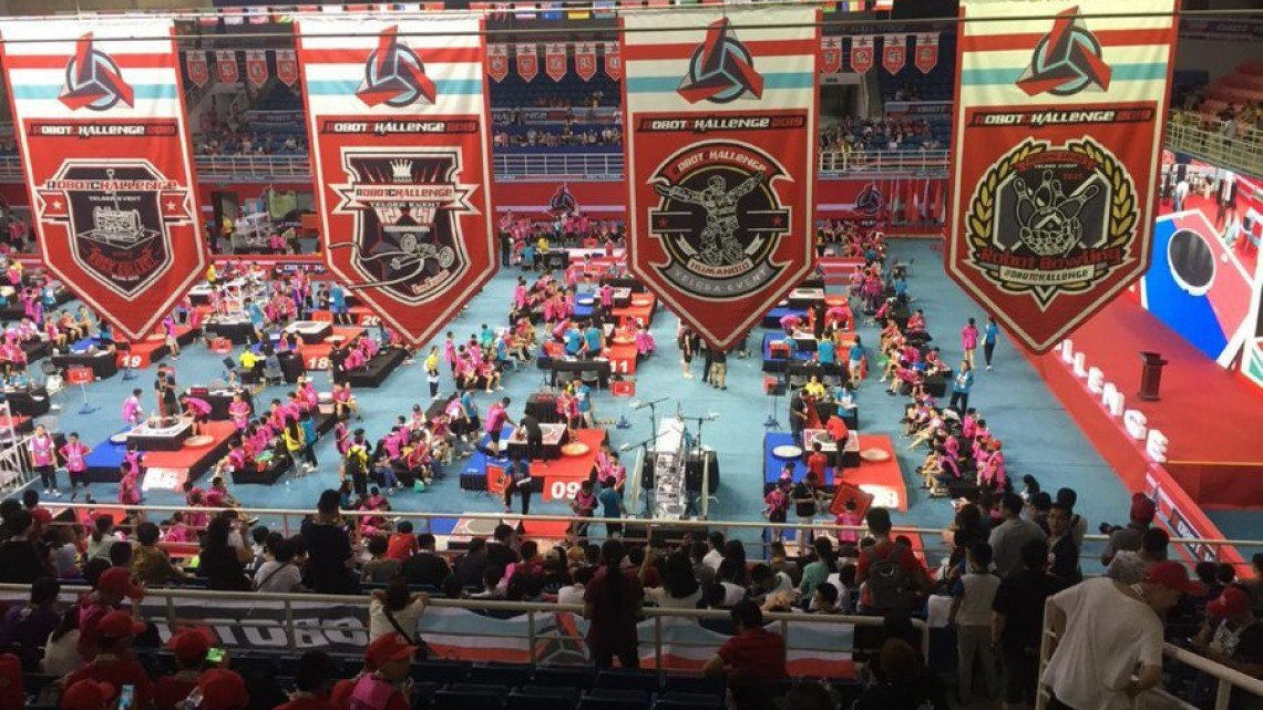 Mexicanos se llevan 5 medallas en competencia de robótica en China