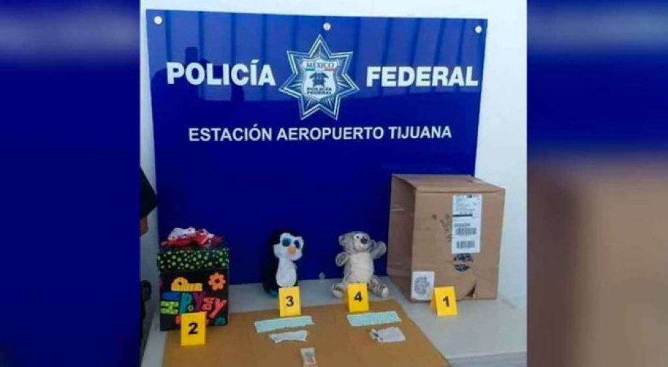 Aseguran muñecos de peluche con droga en Baja California